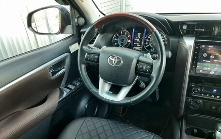 Toyota Fortuner II, 2017 год, 2 820 000 рублей, 10 фотография
