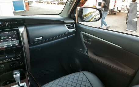 Toyota Fortuner II, 2017 год, 2 820 000 рублей, 13 фотография