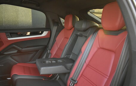 Porsche Cayenne III, 2024 год, 14 990 000 рублей, 15 фотография