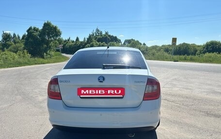Skoda Rapid I, 2014 год, 850 000 рублей, 5 фотография