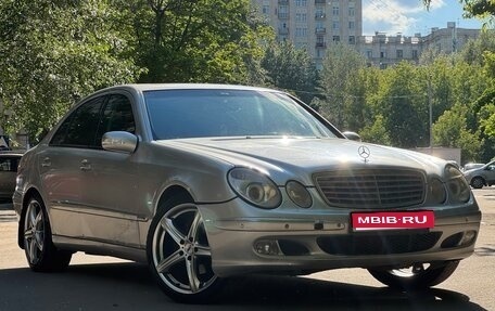 Mercedes-Benz E-Класс, 2004 год, 590 000 рублей, 1 фотография
