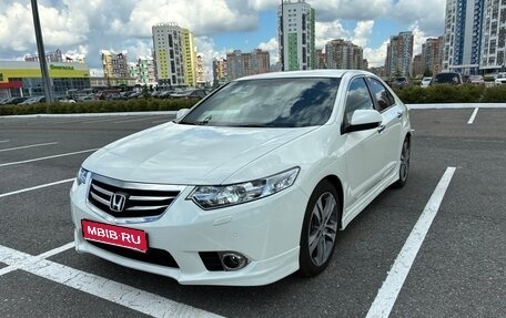 Honda Accord VIII рестайлинг, 2011 год, 1 400 000 рублей, 1 фотография