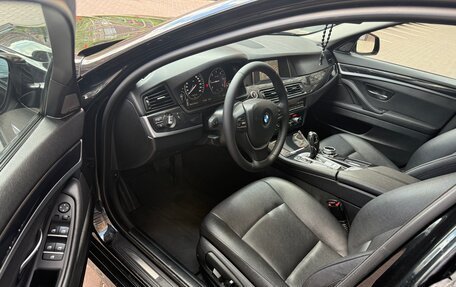 BMW 5 серия, 2016 год, 1 950 000 рублей, 14 фотография