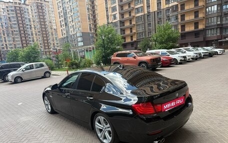 BMW 5 серия, 2016 год, 1 950 000 рублей, 13 фотография