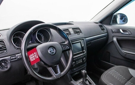 Skoda Yeti I рестайлинг, 2017 год, 1 445 000 рублей, 9 фотография