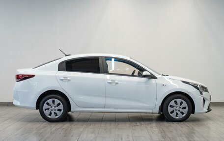 KIA Rio IV, 2020 год, 1 489 000 рублей, 5 фотография