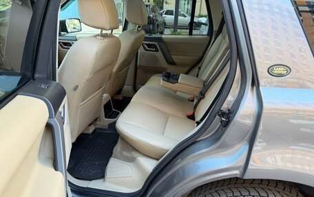 Land Rover Freelander II рестайлинг 2, 2010 год, 1 500 000 рублей, 14 фотография