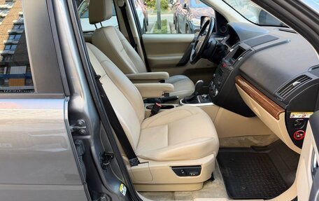 Land Rover Freelander II рестайлинг 2, 2010 год, 1 500 000 рублей, 17 фотография