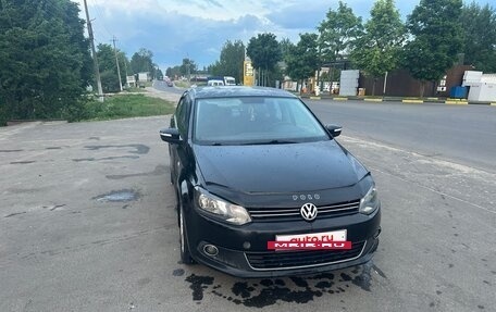 Volkswagen Polo VI (EU Market), 2011 год, 560 000 рублей, 3 фотография