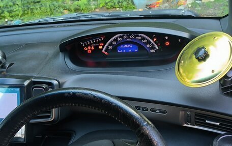 Honda Freed I, 2011 год, 1 070 000 рублей, 7 фотография