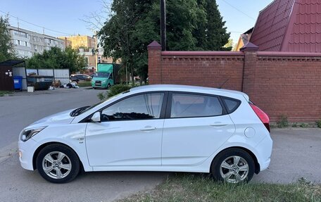 Hyundai Solaris II рестайлинг, 2014 год, 790 000 рублей, 4 фотография