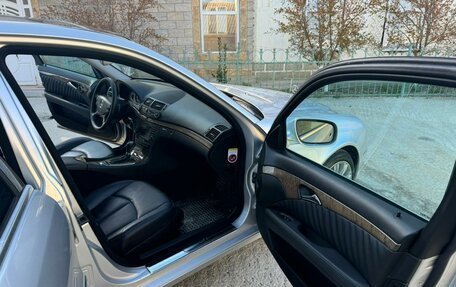 Mercedes-Benz E-Класс, 2008 год, 1 100 000 рублей, 8 фотография