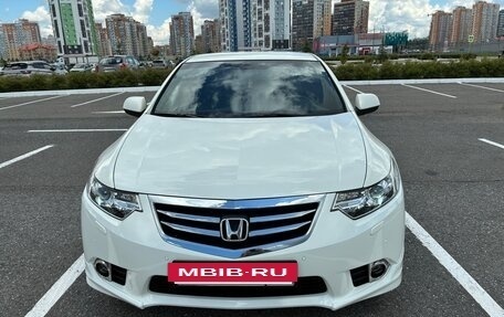 Honda Accord VIII рестайлинг, 2011 год, 1 400 000 рублей, 2 фотография