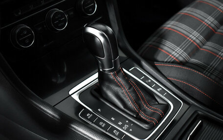 Volkswagen Golf GTI VII, 2015 год, 2 150 000 рублей, 12 фотография
