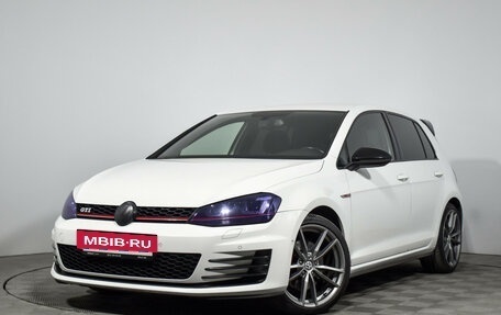 Volkswagen Golf GTI VII, 2015 год, 2 150 000 рублей, 2 фотография