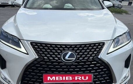 Lexus RX IV рестайлинг, 2021 год, 5 999 999 рублей, 1 фотография