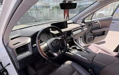 Lexus RX IV рестайлинг, 2021 год, 5 999 999 рублей, 7 фотография