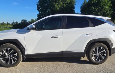 Hyundai Tucson, 2022 год, 3 300 000 рублей, 2 фотография