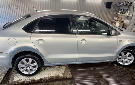 Volkswagen Polo VI (EU Market), 2012 год, 375 000 рублей, 6 фотография
