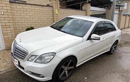 Mercedes-Benz E-Класс, 2010 год, 1 199 000 рублей, 7 фотография