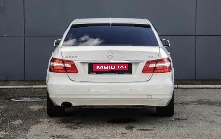 Mercedes-Benz E-Класс, 2010 год, 1 199 000 рублей, 19 фотография
