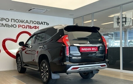 Mitsubishi Montero Sport, 2023 год, 4 250 000 рублей, 7 фотография