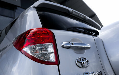 Toyota RAV4, 2006 год, 1 099 000 рублей, 11 фотография
