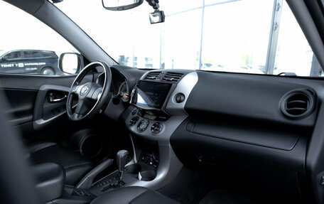Toyota RAV4, 2006 год, 1 099 000 рублей, 17 фотография