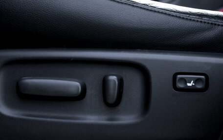 Toyota RAV4, 2006 год, 1 099 000 рублей, 19 фотография