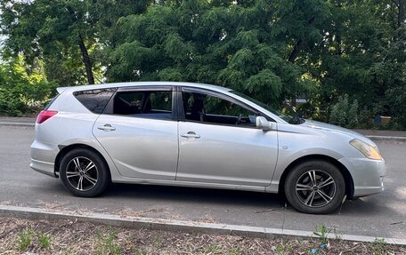 Toyota Caldina, 2003 год, 700 000 рублей, 2 фотография