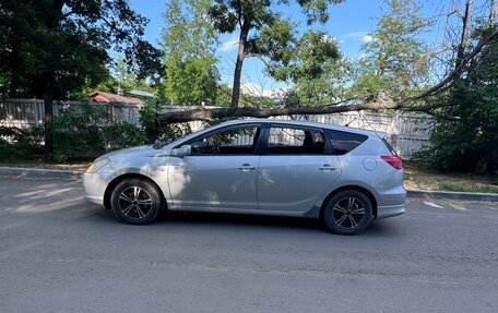 Toyota Caldina, 2003 год, 700 000 рублей, 4 фотография