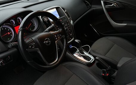 Opel Astra J, 2011 год, 700 000 рублей, 6 фотография
