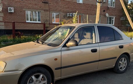Hyundai Accent II, 2004 год, 280 000 рублей, 3 фотография