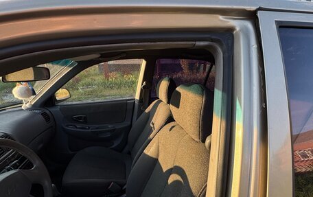 Hyundai Accent II, 2004 год, 280 000 рублей, 8 фотография