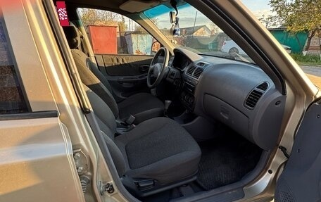 Hyundai Accent II, 2004 год, 280 000 рублей, 6 фотография