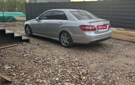 Mercedes-Benz E-Класс, 2010 год, 1 800 000 рублей, 5 фотография