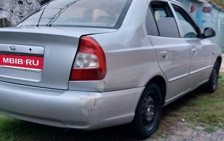 Hyundai Accent II, 2004 год, 210 000 рублей, 3 фотография