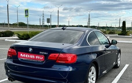 BMW 3 серия, 2012 год, 1 700 000 рублей, 14 фотография