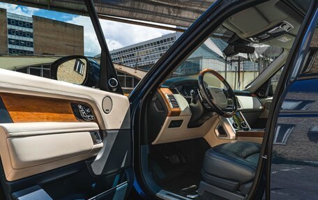 Land Rover Range Rover IV рестайлинг, 2019 год, 7 990 000 рублей, 12 фотография
