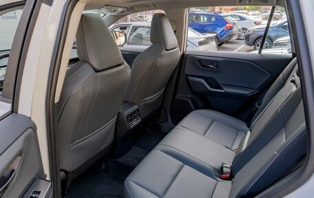 Toyota RAV4, 2026 год, 4 389 000 рублей, 13 фотография
