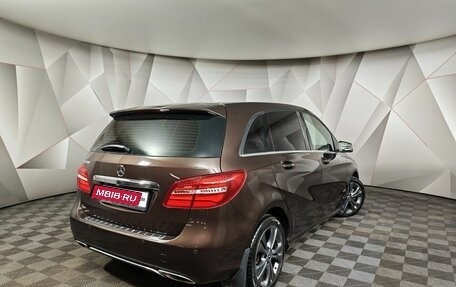 Mercedes-Benz B-Класс, 2017 год, 1 895 000 рублей, 2 фотография