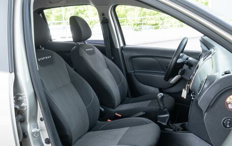 Renault Logan II, 2019 год, 1 130 000 рублей, 8 фотография