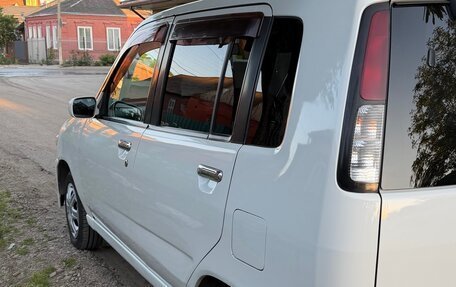 Nissan Cube II, 2000 год, 450 000 рублей, 5 фотография