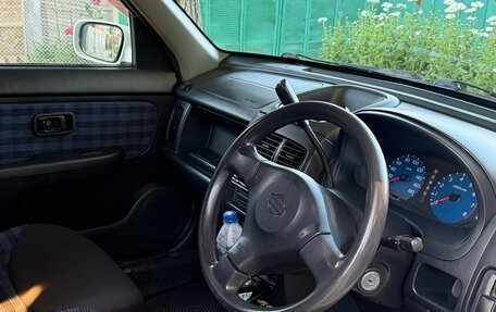 Nissan Cube II, 2000 год, 450 000 рублей, 10 фотография