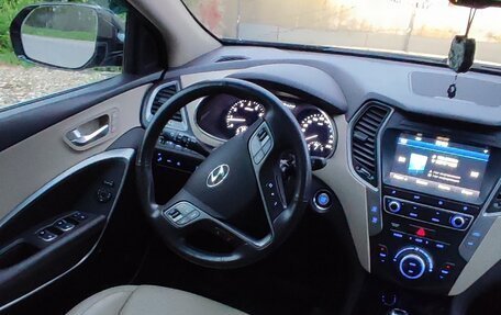Hyundai Santa Fe III рестайлинг, 2018 год, 2 999 999 рублей, 4 фотография
