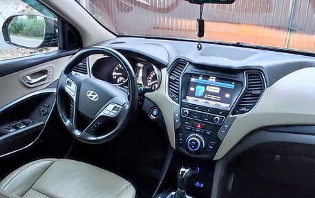 Hyundai Santa Fe III рестайлинг, 2018 год, 2 999 999 рублей, 17 фотография