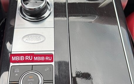 Land Rover Range Rover IV рестайлинг, 2018 год, 7 600 000 рублей, 11 фотография