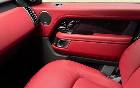 Land Rover Range Rover IV рестайлинг, 2018 год, 7 600 000 рублей, 13 фотография