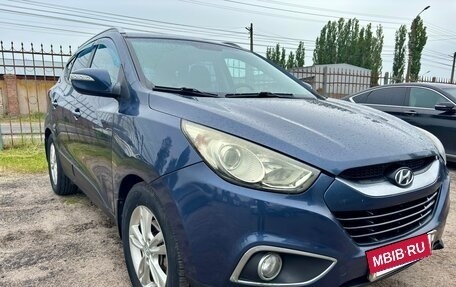 Hyundai ix35 I рестайлинг, 2010 год, 930 000 рублей, 2 фотография