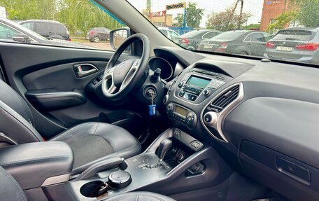 Hyundai ix35 I рестайлинг, 2010 год, 930 000 рублей, 12 фотография